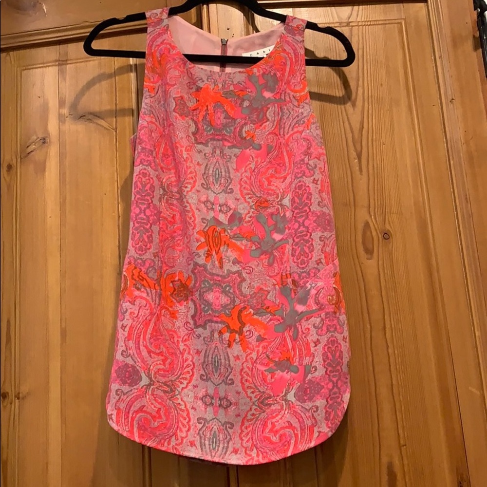 Pink multi sleeveless tunic tank zip back